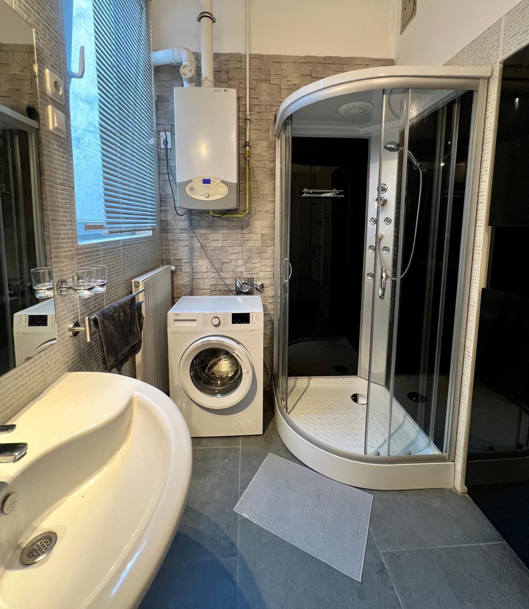 Tilia Suite บูดาเปสต์ ภายนอก รูปภาพ